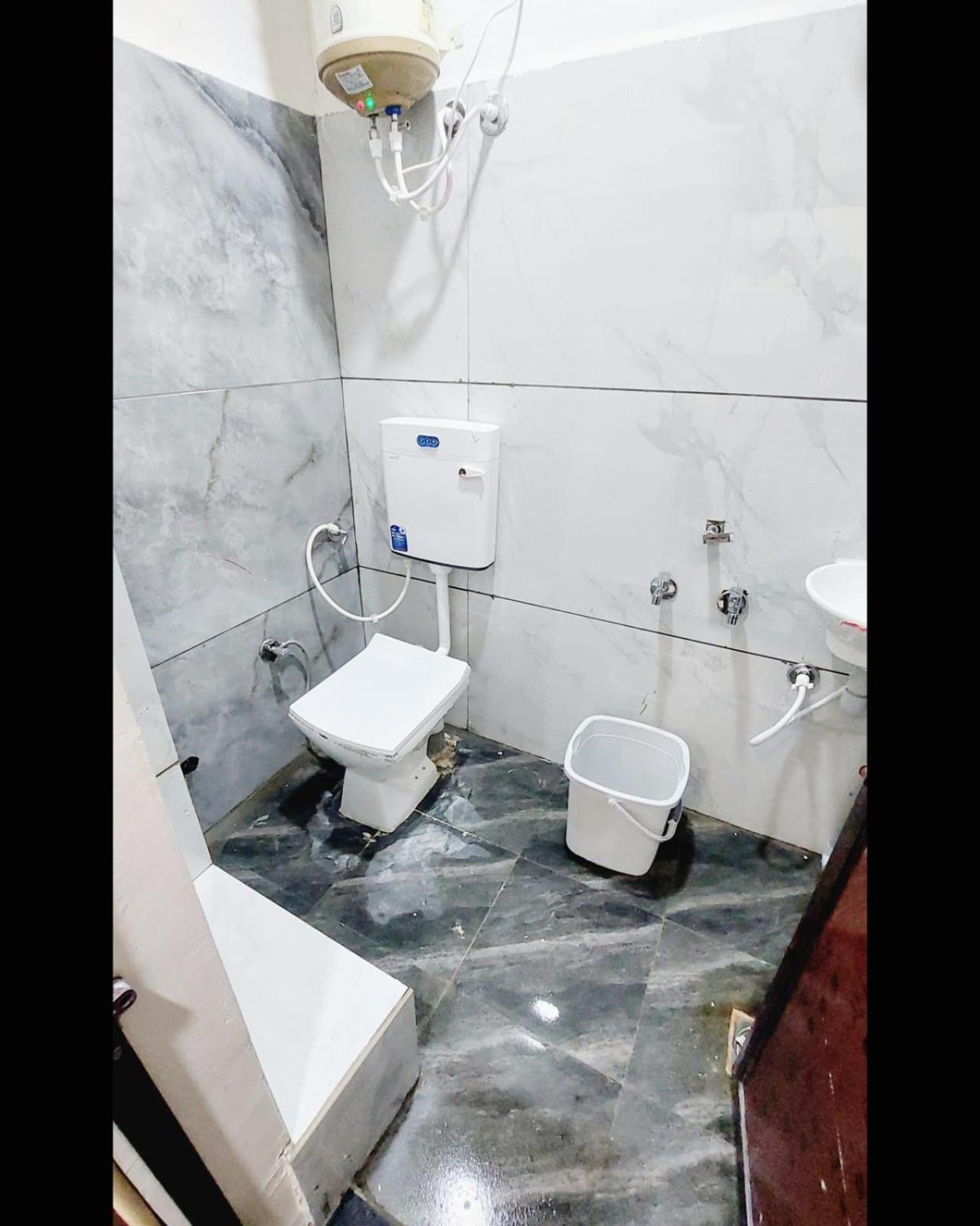Hotel Om Palace Ujjain Exterior photo